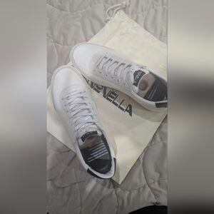 RARE NOVELLA 2020 SHOES